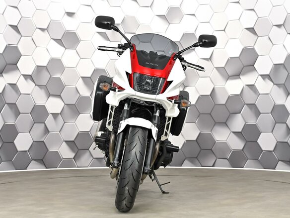 2010 Honda CB 1300, белый, 699000 рублей - вид 4