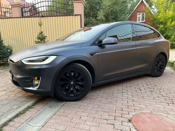 2018 Tesla Model X 100D I, серый, 4550000 рублей - вид 9