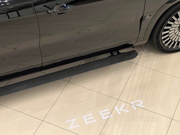 2026 Zeekr 9X 55 kWh (до 3.5 т), чёрный - вид 13
