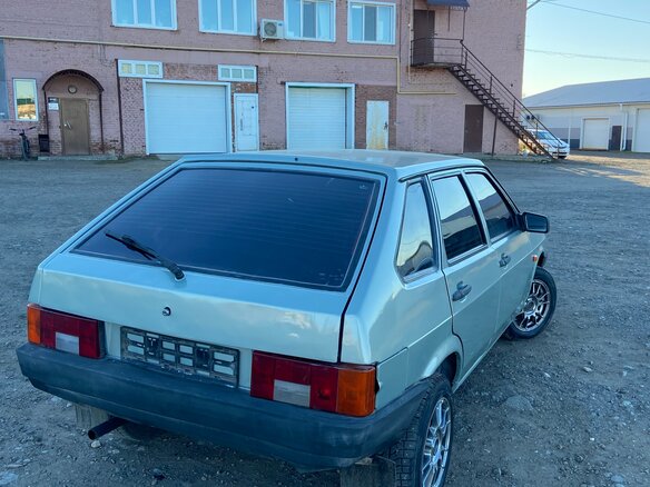 2003 Lada (ВАЗ) 21093i, зелёный, 117000 рублей - вид 2