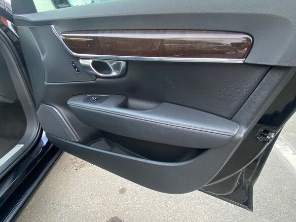 2017 Volvo S90 II, чёрный, 3100000 рублей - вид 12