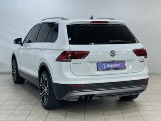 2016 Volkswagen Tiguan II, белый, 2250000 рублей, вид 5
