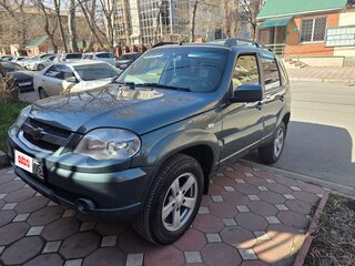 2014 Chevrolet Niva I Рестайлинг, серый, 630000 рублей, вид 1