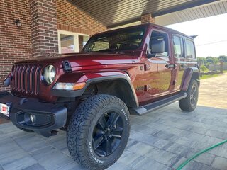 2021 Jeep Wrangler IV (JL), пурпурный, 5100000 рублей, вид 2