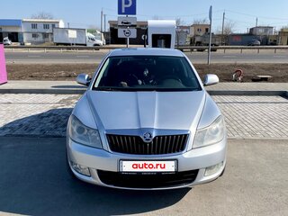 2010 Skoda Octavia DSG7 II (A5) Рестайлинг, серый, 950000 рублей, вид 2