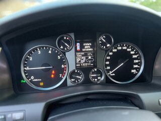 2015 Lexus LX 570 III Рестайлинг, белый, 5500000 рублей, вид 5