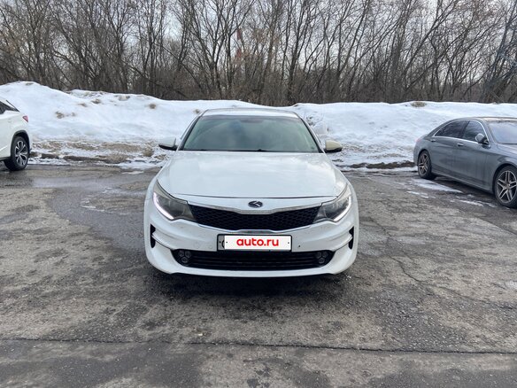 2017 Kia Optima IV, белый, 950000 рублей - вид 1