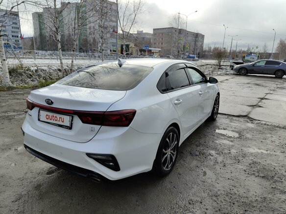 2020 Kia Cerato IV, белый, 1899000 рублей - вид 4