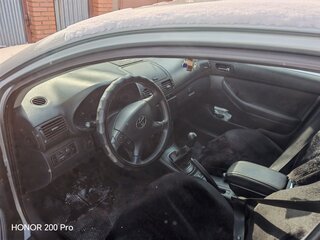 2008 Toyota Avensis II Рестайлинг, серебристый, 985000 рублей, вид 5