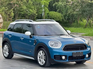2019 Mini Countryman Cooper II, синий, 1560002 рублей, вид 2
