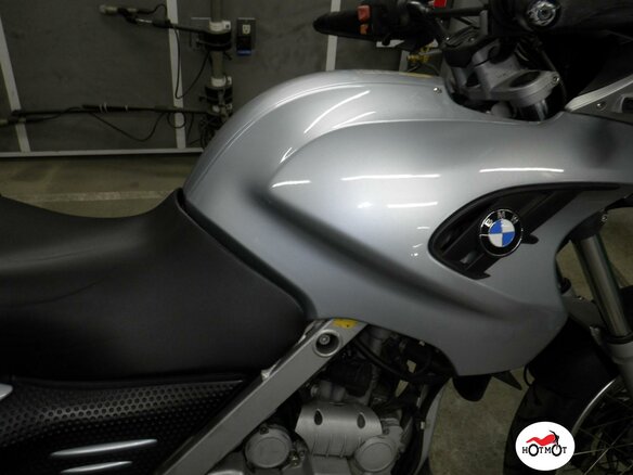 2005 BMW F 650 GS, серебристый - вид 6