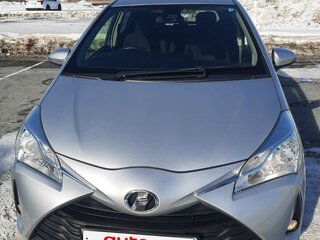 2019 Toyota Vitz III (XP130) Рестайлинг 2, серебристый, 1150000 рублей, вид 1