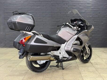 2004 Honda ST 1300, серый, 625000 рублей, вид 5