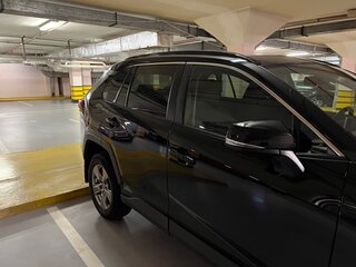 2023 Toyota RAV4 V (XA50), чёрный, 5000000 рублей, вид 2