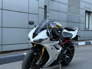 2012 Triumph Daytona 675, белый, 700000 рублей, вид 2