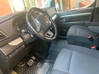 2018 Peugeot Traveller I, серый, 2450000 рублей, вид 5