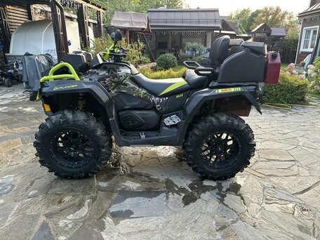 2015 BRP Can-Am Outlander X MR 1000R, чёрный, 2500000 рублей, вид 3
