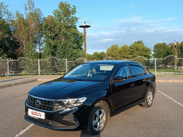 2021 Volkswagen Polo VI, чёрный, 1750000 рублей