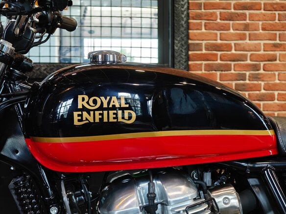 2026 Royal Enfield Interceptor 650, чёрный, 699000 рублей - вид 10