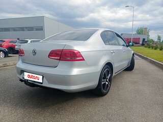 2011 Volkswagen Passat B7, серебристый, 980000 рублей, вид 3