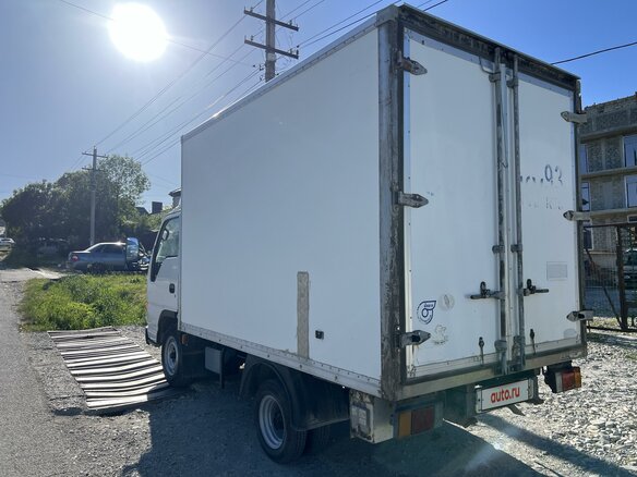 2000 Isuzu Elf (N-series), белый, 1399000 рублей - вид 10