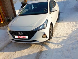 2021 Hyundai Solaris II Рестайлинг, белый, 1750000 рублей, вид 1