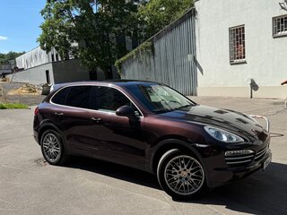2014 Porsche Cayenne II (958), коричневый, 2650000 рублей, вид 3