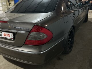 2006 Mercedes-Benz E-Класс 200 III (W211, S211) Рестайлинг, серый, 1400000 рублей, вид 4