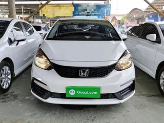2022 Honda Fit IV, белый, 1240000 рублей, вид 2
