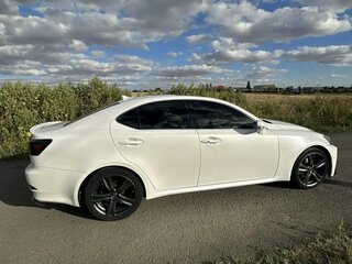 2011 Lexus IS 250 II Рестайлинг 2, белый, 2000000 рублей, вид 3