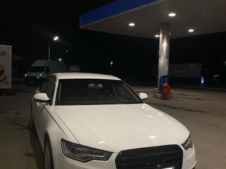 2012 Audi A6 IV (C7), белый, 1750000 рублей, вид 4