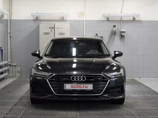 2018 Audi A7 55 TFSI II (4K), серый, 4200000 рублей, вид 2