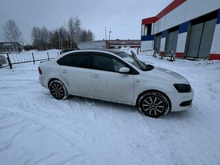 2012 Volkswagen Polo V, белый, 650000 рублей, вид 2