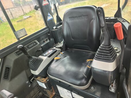 2013 Komatsu PC35, 2500000 рублей, вид 2