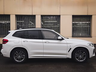 2019 BMW X3 20d xDrive III (G01), белый, 5500000 рублей, вид 5