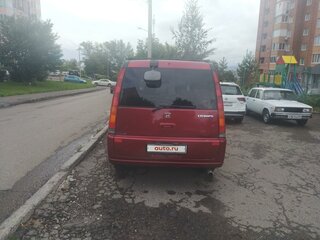 2000 Honda Stepwgn I Рестайлинг, красный, 695000 рублей, вид 4