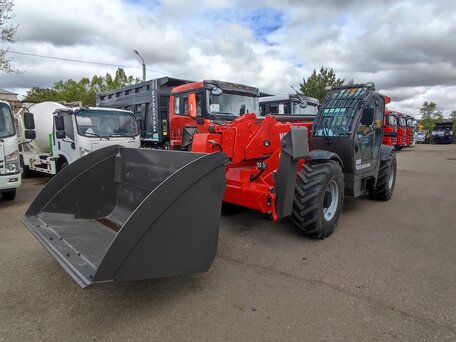 2026 Yugong TR730, красный, 8992126 рублей, вид 1