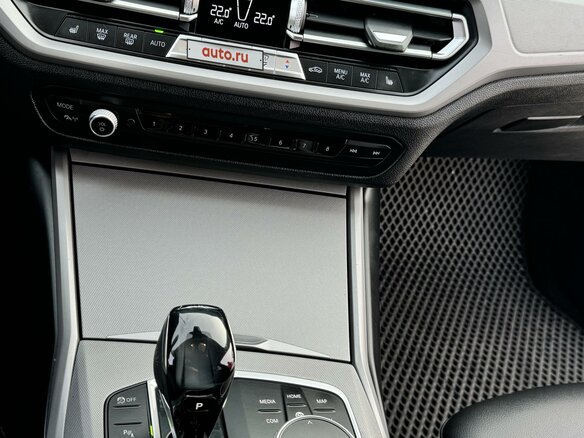 2020 BMW 3 серии 318d VII (G2x), чёрный, 2600000 рублей - вид 24