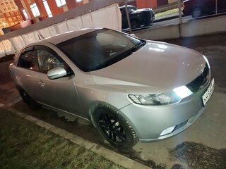 2012 Kia Cerato 6-speed II, серебристый, 690000 рублей, вид 1