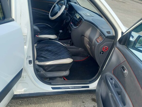 2009 Kia Rio II, белый, 495000 рублей - вид 15