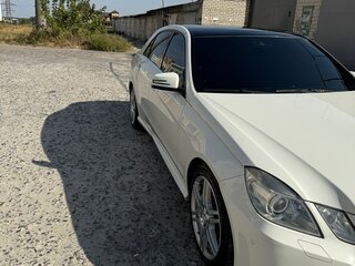 2009 Mercedes-Benz E-Класс 300 IV (W212, S212, C207), белый, 1500000 рублей, вид 1
