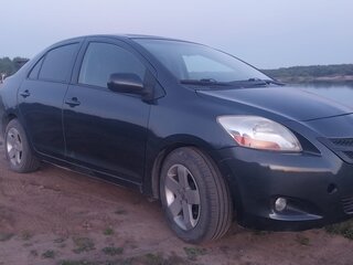 2007 Toyota Yaris II, серый, 500000 рублей, вид 2