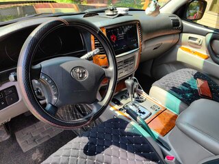 2005 Toyota Land Cruiser 100 Series Рестайлинг 1, чёрный, 2850000 рублей, вид 3