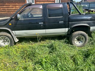 1995 Nissan Datsun D21, чёрный, 750000 рублей, вид 2