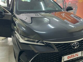2023 Toyota Avalon V, чёрный, 3800000 рублей, вид 1