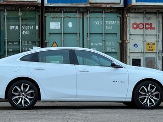 2021 Chevrolet Malibu IX Рестайлинг, белый, 1850000 рублей, вид 2