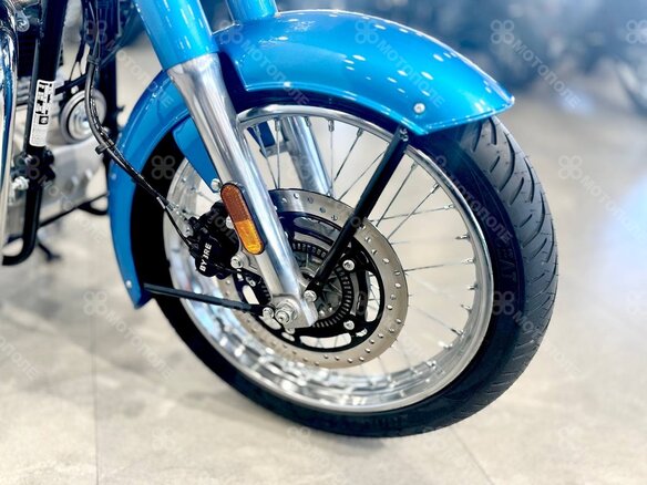 2026 Royal Enfield Classic 350, голубой, 497000 рублей - вид 18