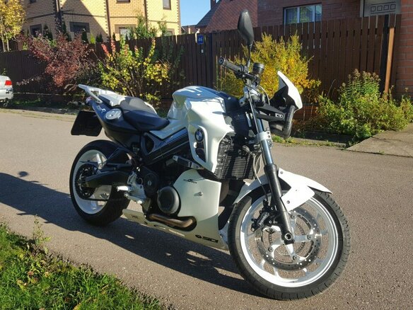 2012 BMW F 800 R, белый - вид 2