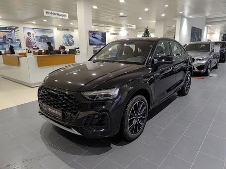 2025 Audi Q5 Sportback L 45 TFSI I (FY), чёрный, 6500000 рублей, вид 3