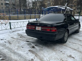 1996 Toyota Crown X (S150), чёрный, 800000 рублей, вид 3